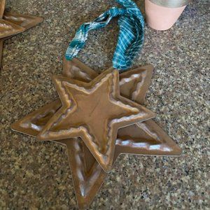 Rusty Tin 5-point Barn Farmhouse LUCKY Stars Set of 2